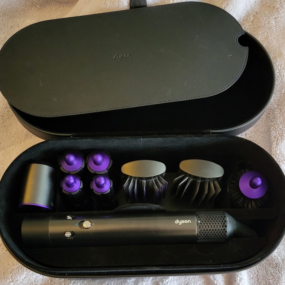 COPY - Dyson AirWrap